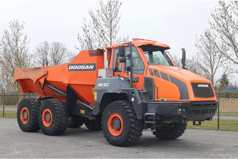 Doosan DA 30 | TAILGATE | AIRCO | GOOD CONDITION - Kloubový sklápěč: obrázek 5 Doosan DA 30 | TAILGATE | AIRCO | GOOD CONDITION - Kloubový sklápěč: obrázek 5