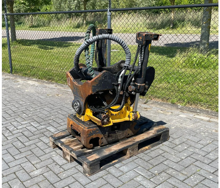 Engcon S70 | TILT ROTATOR | ROTOTILT - Tiltrotátor pro Stavební technika: obrázek 1 Engcon S70 | TILT ROTATOR | ROTOTILT - Tiltrotátor pro Stavební technika: obrázek 1