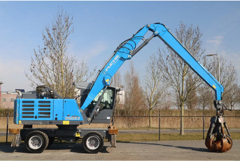 Fuchs MHL 320 | PEEL GRAB | UMSCHLAG | GOOD TIRES - Překládkové rypadlo: obrázek 4 Fuchs MHL 320 | PEEL GRAB | UMSCHLAG | GOOD TIRES - Překládkové rypadlo: obrázek 4