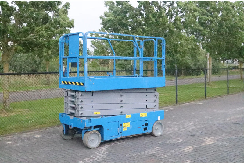 Genie GS-3246 | 12 METER | 318 KG - Nůžková plošina: obrázek 3 Genie GS-3246 | 12 METER | 318 KG - Nůžková plošina: obrázek 3