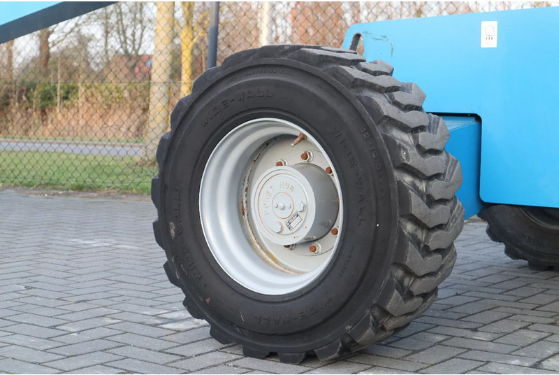 Teleskopická plošina Genie S-45 | 15.7 METER | 227 KG | GOOD CONDITION: obrázek 15 Teleskopická plošina Genie S-45 | 15.7 METER | 227 KG | GOOD CONDITION: obrázek 15