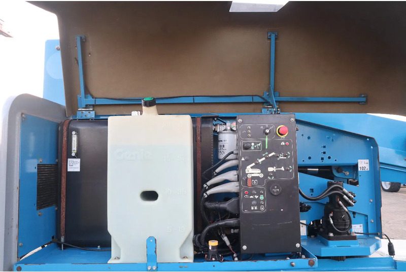 Teleskopická plošina Genie S-45 | 15.7 METER | 227 KG | GOOD CONDITION: obrázek 17 Teleskopická plošina Genie S-45 | 15.7 METER | 227 KG | GOOD CONDITION: obrázek 17