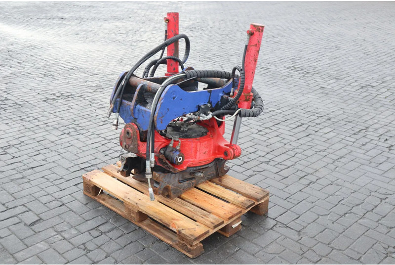 INDEXATOR ROTOTILT RT80 | TILTROTATOR | S70 - Tiltrotátor pro Stavební technika: obrázek 1 INDEXATOR ROTOTILT RT80 | TILTROTATOR | S70 - Tiltrotátor pro Stavební technika: obrázek 1