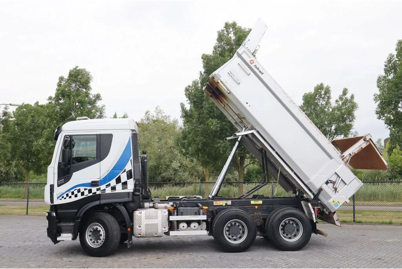 Iveco Stralis X-WAY 570 6X4 FULL STEEL BIG AXLES RETARDER EURO 6 - Sklápěč: obrázek 2 Iveco Stralis X-WAY 570 6X4 FULL STEEL BIG AXLES RETARDER EURO 6 - Sklápěč: obrázek 2