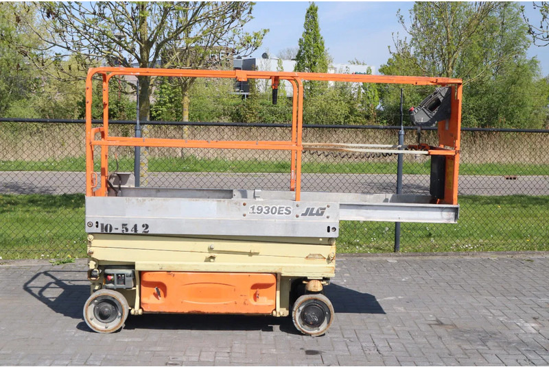 JLG 1930 ES | 7.7 METER | 230 KG - Nůžková plošina: obrázek 4 JLG 1930 ES | 7.7 METER | 230 KG - Nůžková plošina: obrázek 4