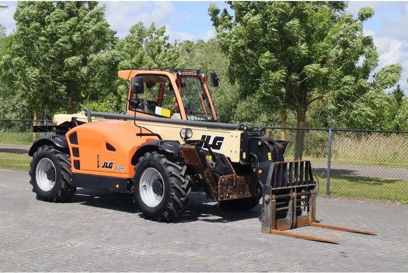 JLG 3614 RS | HYDR. FORKS | BUCKET | LOW HOURS - Teleskopický manipulátor: obrázek 5 JLG 3614 RS | HYDR. FORKS | BUCKET | LOW HOURS - Teleskopický manipulátor: obrázek 5