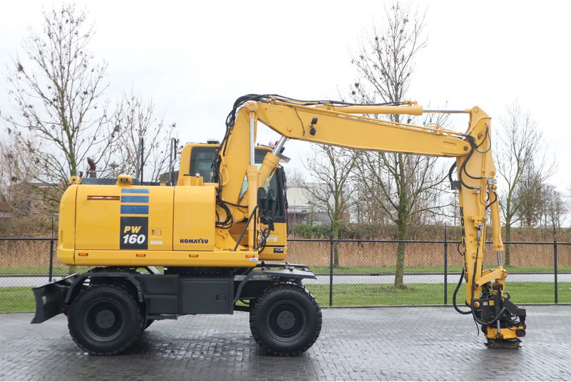 Komatsu PW 160-10 | ROTOTILT | NEW TIRES - Kolesové rýpadlo: obrázek 4 Komatsu PW 160-10 | ROTOTILT | NEW TIRES - Kolesové rýpadlo: obrázek 4