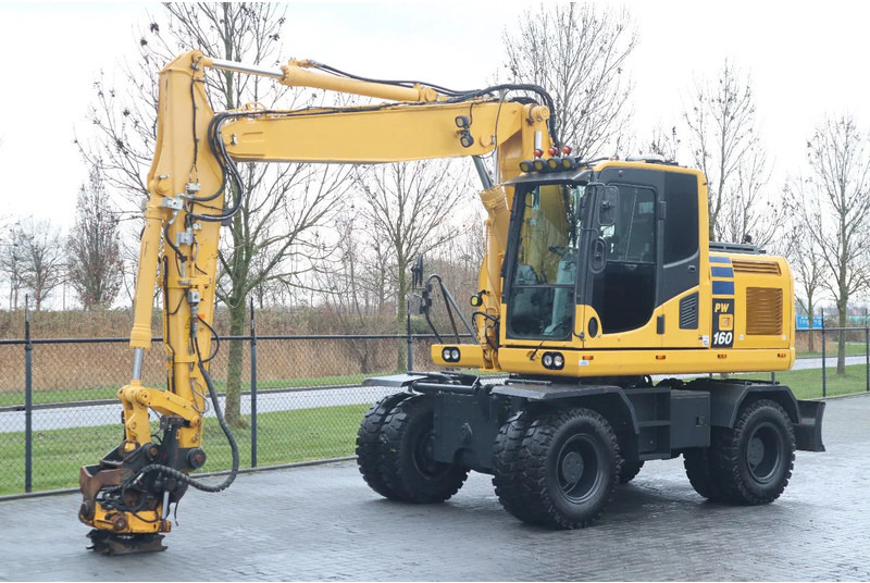 Komatsu PW 160-10 | ROTOTILT | NEW TIRES - Kolesové rýpadlo: obrázek 2 Komatsu PW 160-10 | ROTOTILT | NEW TIRES - Kolesové rýpadlo: obrázek 2