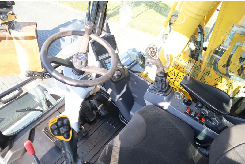 Kolesové rýpadlo Komatsu PW160-11 | ENGCON TILTROTATOR | BUCKET | TRAILER HYDR.: obrázek 18