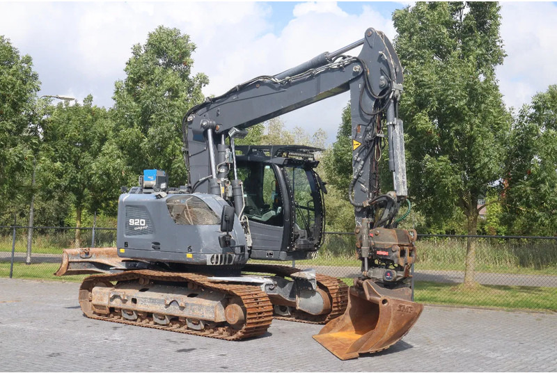 Liebherr R920 K LC COMPACT | BLADE | ROTOTILT | OILQUICK | MAGNET - Pásové rýpadlo: obrázek 5 Liebherr R920 K LC COMPACT | BLADE | ROTOTILT | OILQUICK | MAGNET - Pásové rýpadlo: obrázek 5