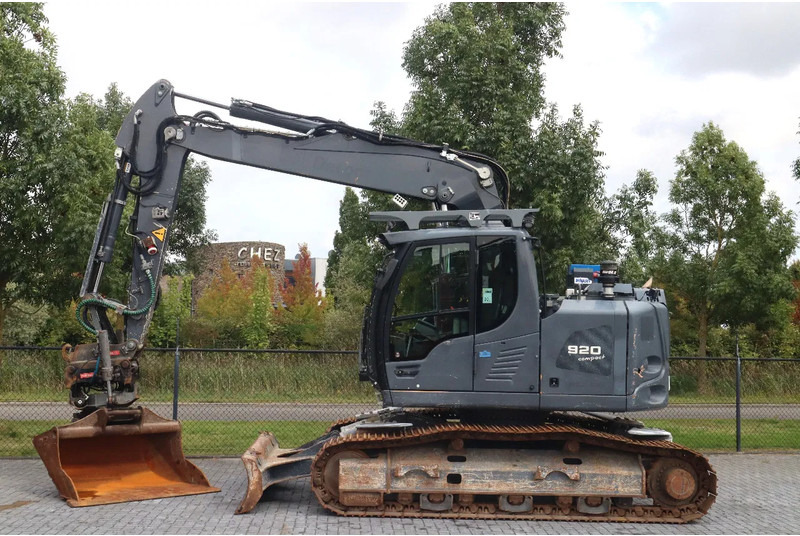 Liebherr R920 K LC COMPACT | BLADE | ROTOTILT | OILQUICK | MAGNET - Pásové rýpadlo: obrázek 1 Liebherr R920 K LC COMPACT | BLADE | ROTOTILT | OILQUICK | MAGNET - Pásové rýpadlo: obrázek 1