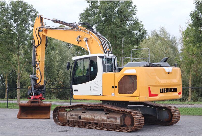 Liebherr R924 WLC | ROTOTILT R8 | BUCKET | - Pásové rýpadlo: obrázek 3 Liebherr R924 WLC | ROTOTILT R8 | BUCKET | - Pásové rýpadlo: obrázek 3