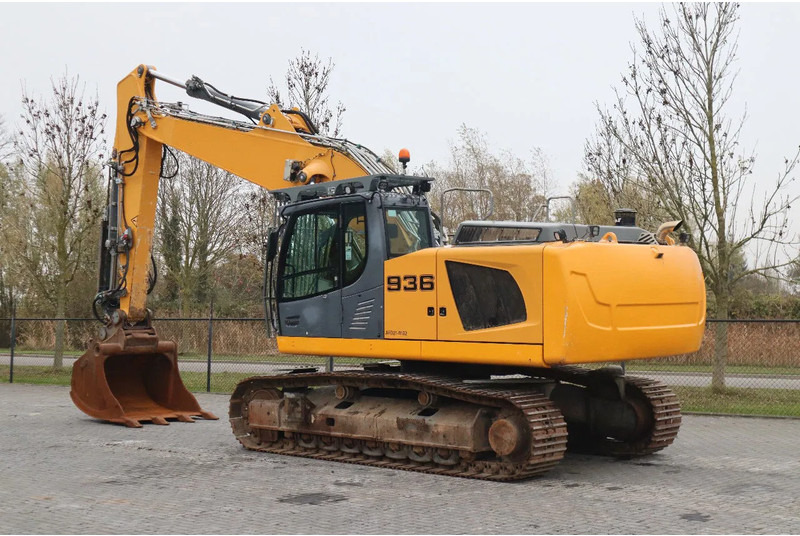 Liebherr R936 NLC | STRAIGHT BOOM | MAGNET GEN | OILQUICK - Pásové rýpadlo: obrázek 3 Liebherr R936 NLC | STRAIGHT BOOM | MAGNET GEN | OILQUICK - Pásové rýpadlo: obrázek 3
