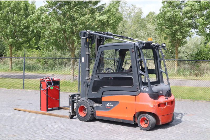 Linde E35 L-01 | DUPLEX | SIDESHIFT | POSITIONERS | LOW HOURS - Elektrický vysokozdvižný vozík: obrázek 3 Linde E35 L-01 | DUPLEX | SIDESHIFT | POSITIONERS | LOW HOURS - Elektrický vysokozdvižný vozík: obrázek 3