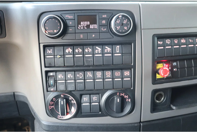 MAN TGS 26.500 | 6X6 | HYDRODRIVE | BIG AXLES | EURO 6 leasing MAN TGS 26.500 | 6X6 | HYDRODRIVE | BIG AXLES | EURO 6: obrázek 18