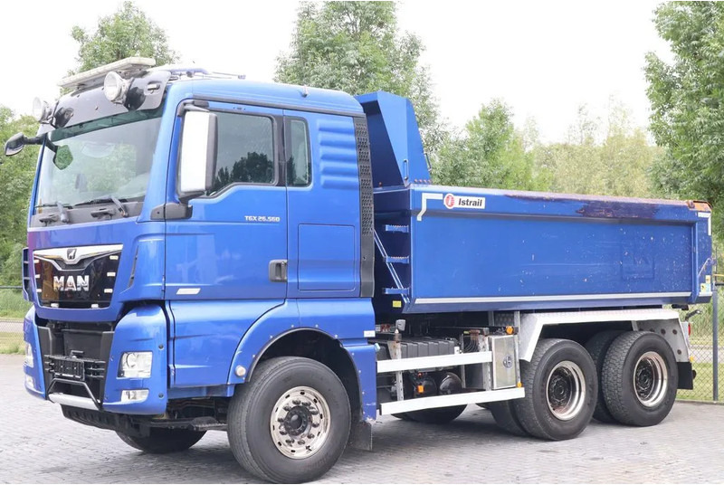 MAN TGX 26.560 6X4 BIG AXLES RETARDER ONLY 169.000 KM - Sklápěč: obrázek 2 MAN TGX 26.560 6X4 BIG AXLES RETARDER ONLY 169.000 KM - Sklápěč: obrázek 2