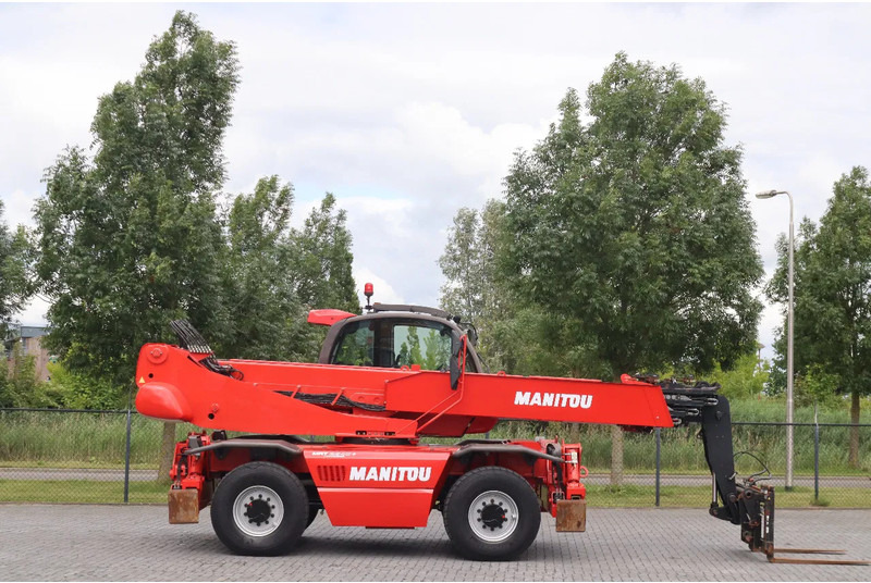 Manitou MRT 2540+ PRIVILEGE | HYDR. FORKS | REMOTE CTRL | PT1500 WINCH - Nakladač: obrázek 4 Manitou MRT 2540+ PRIVILEGE | HYDR. FORKS | REMOTE CTRL | PT1500 WINCH - Nakladač: obrázek 4