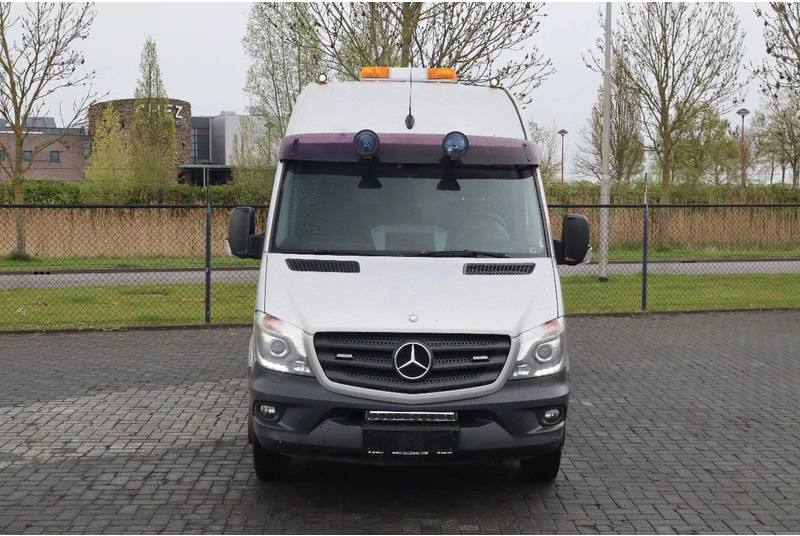 Mercedes-Benz Sprinter 516 | 4X2 | MOBILE WORKSHOP | WERKSTATT | SERVICE VAN - Dodávka skřín: obrázek 2 Mercedes-Benz Sprinter 516 | 4X2 | MOBILE WORKSHOP | WERKSTATT | SERVICE VAN - Dodávka skřín: obrázek 2