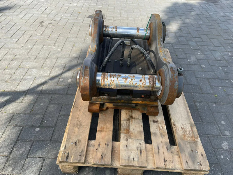 SMP S70 | QUICK COUPLER | SNELWISSEL | SCHNELLWECHSLER - Demoliční nůžky pro Stavební technika: obrázek 5 SMP S70 | QUICK COUPLER | SNELWISSEL | SCHNELLWECHSLER - Demoliční nůžky pro Stavební technika: obrázek 5
