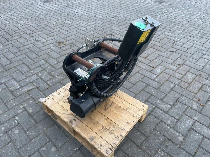 STEELWRIST X06 S40 | TILT ROTATOR | VLS | FPL | RF | NEW / UNUSED - Tiltrotátor pro Stavební technika: obrázek 5 STEELWRIST X06 S40 | TILT ROTATOR | VLS | FPL | RF | NEW / UNUSED - Tiltrotátor pro Stavební technika: obrázek 5