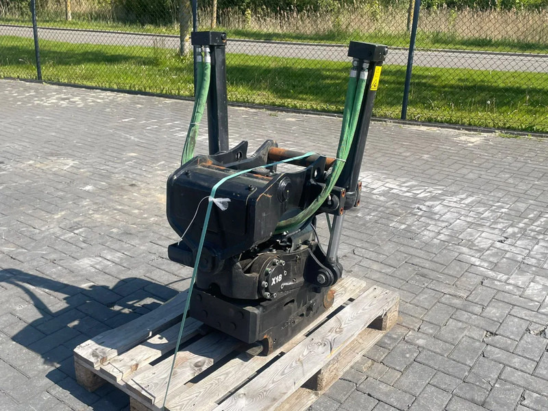 STEELWRIST X18 SQ60-5 | S60 | OILQUICK SYSTEM | CLS - Tiltrotátor pro Stavební technika: obrázek 1 STEELWRIST X18 SQ60-5 | S60 | OILQUICK SYSTEM | CLS - Tiltrotátor pro Stavební technika: obrázek 1