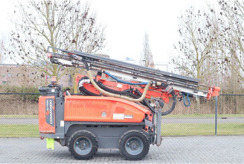 Sandvik COMMANDO DC130 Ri | SURFACE DRILLING RIG | REMOTE - Vrtná souprava: obrázek 4 Sandvik COMMANDO DC130 Ri | SURFACE DRILLING RIG | REMOTE - Vrtná souprava: obrázek 4