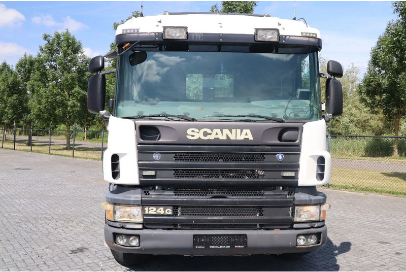 Scania P124-420 | 8X4 | HOOKLIFT | MANUAL | BIG AXLES | EURO 3 - Hákový nosič kontejnerů: obrázek 2 Scania P124-420 | 8X4 | HOOKLIFT | MANUAL | BIG AXLES | EURO 3 - Hákový nosič kontejnerů: obrázek 2
