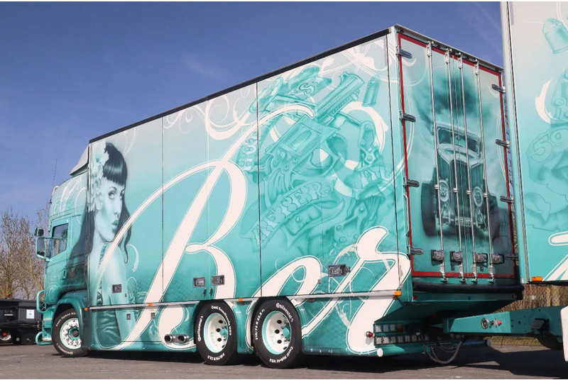 Scania R560 V8 | BERTHONS HOT ROD | CUSTOM SPECIAL TRUCK - Skříňový nákladní auto: obrázek 3 Scania R560 V8 | BERTHONS HOT ROD | CUSTOM SPECIAL TRUCK - Skříňový nákladní auto: obrázek 3