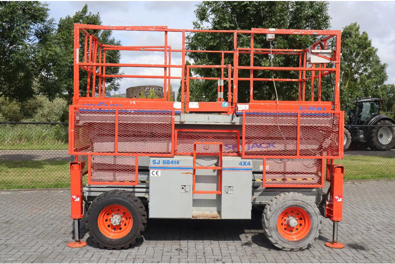 Skyjack SJ8841 E | 14.5 METER | 681 KG - Nůžková plošina: obrázek 4 Skyjack SJ8841 E | 14.5 METER | 681 KG - Nůžková plošina: obrázek 4