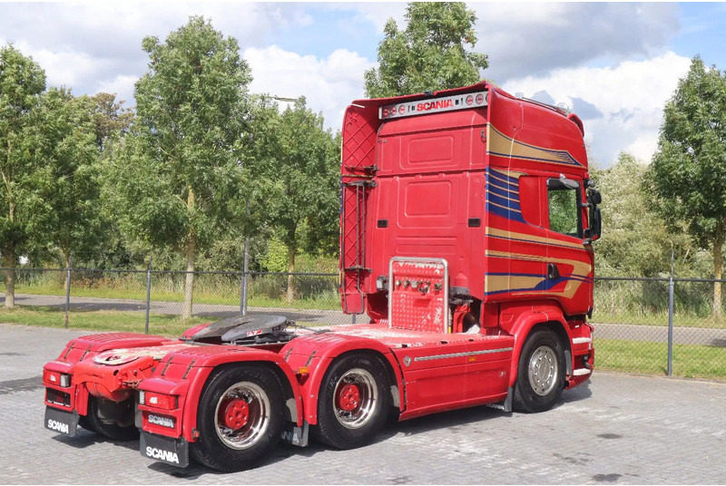 Scania R580 V8 | 6X4 | HYDRAULICS | RETARDER | 85 TON | BIG AXLES | EURO 6 - Tahač: obrázek 5 Scania R580 V8 | 6X4 | HYDRAULICS | RETARDER | 85 TON | BIG AXLES | EURO 6 - Tahač: obrázek 5