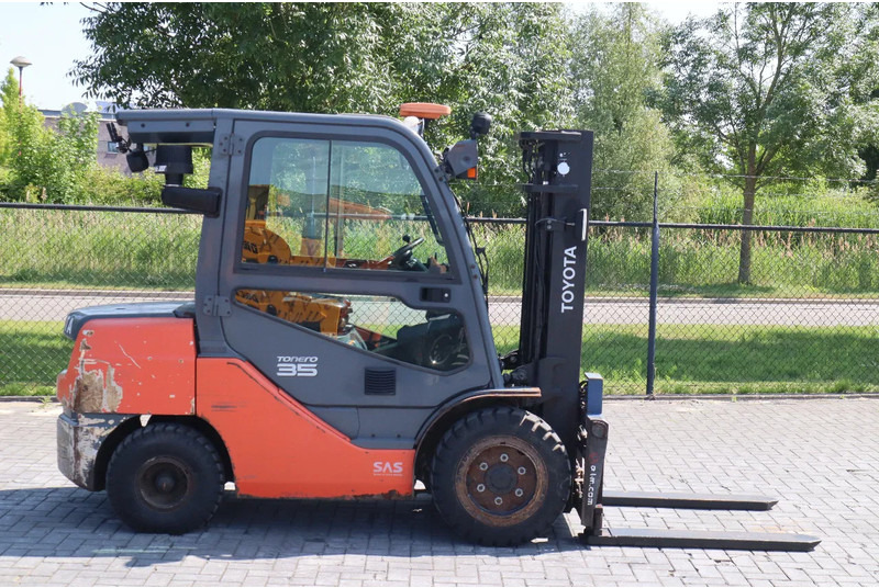 Toyota 02-8FDJF35 | 3.5 TON | SIDESHIFT | DUPLEX - Dieselový vysokozdvižný vozík: obrázek 4 Toyota 02-8FDJF35 | 3.5 TON | SIDESHIFT | DUPLEX - Dieselový vysokozdvižný vozík: obrázek 4