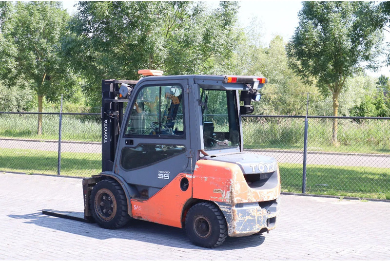 Toyota 02-8FDJF35 | 3.5 TON | SIDESHIFT | DUPLEX - Dieselový vysokozdvižný vozík: obrázek 3 Toyota 02-8FDJF35 | 3.5 TON | SIDESHIFT | DUPLEX - Dieselový vysokozdvižný vozík: obrázek 3