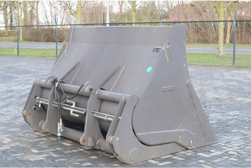 Volvo 3 M3 | HIGH TIP BUCKET | HOCHKIPPSCHAUFEL | HOOGKIEPBAK | NEW - Lžíce pro Stavební technika: obrázek 1 Volvo 3 M3 | HIGH TIP BUCKET | HOCHKIPPSCHAUFEL | HOOGKIEPBAK | NEW - Lžíce pro Stavební technika: obrázek 1