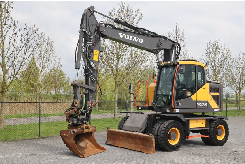 Volvo EWR 170 E | ROTOTILT | BUCKET | DOZERBLADE | TRAILER HYDR - Kolesové rýpadlo: obrázek 2 Volvo EWR 170 E | ROTOTILT | BUCKET | DOZERBLADE | TRAILER HYDR - Kolesové rýpadlo: obrázek 2