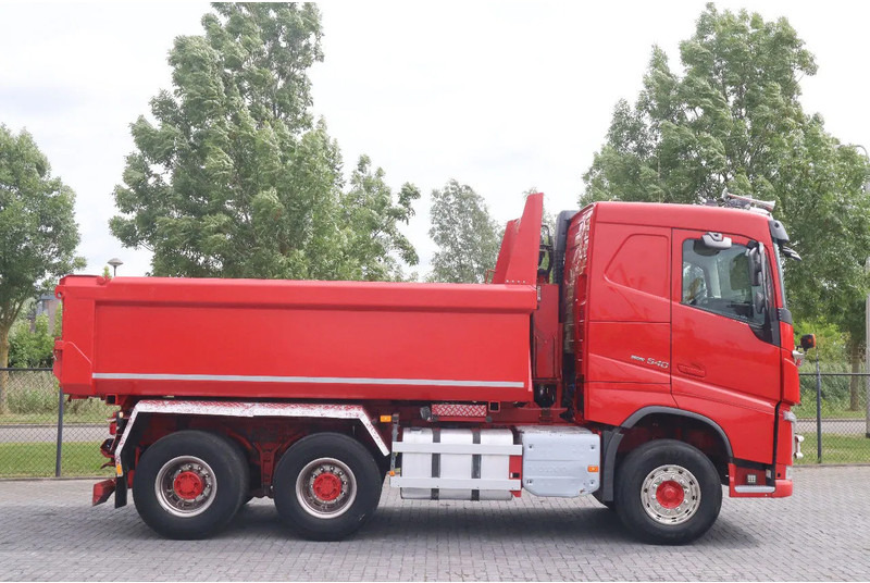 Volvo FH 540 | 6X4 | RETARDER | BIG AXLES | EURO 6 - Sklápěč: obrázek 4 Volvo FH 540 | 6X4 | RETARDER | BIG AXLES | EURO 6 - Sklápěč: obrázek 4