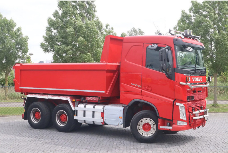 Volvo FH 540 | 6X4 | RETARDER | BIG AXLES | EURO 6 - Sklápěč: obrázek 3 Volvo FH 540 | 6X4 | RETARDER | BIG AXLES | EURO 6 - Sklápěč: obrázek 3