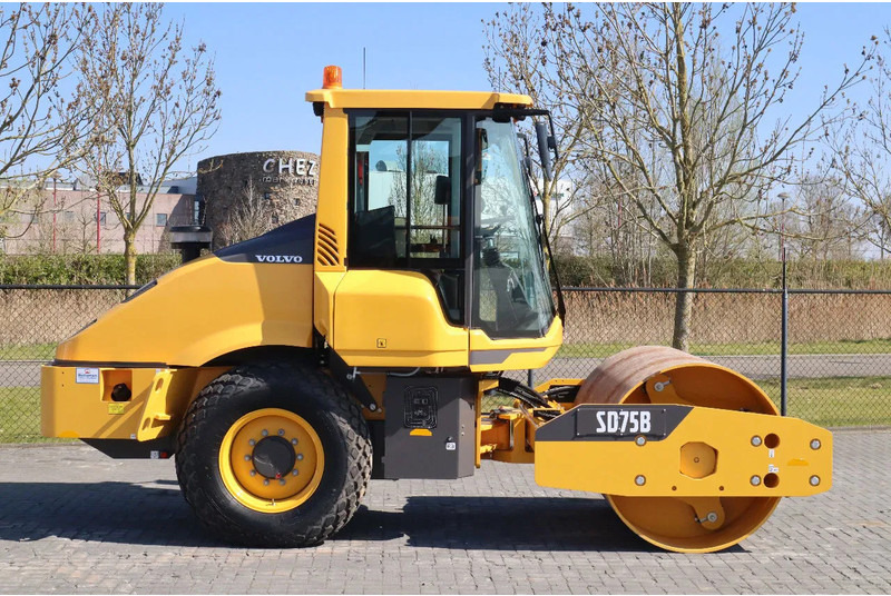 Volvo SD75B | SD 75 B | NEW / UNUSED | 1 YEAR WARRANTY - Válec: obrázek 4 Volvo SD75B | SD 75 B | NEW / UNUSED | 1 YEAR WARRANTY - Válec: obrázek 4