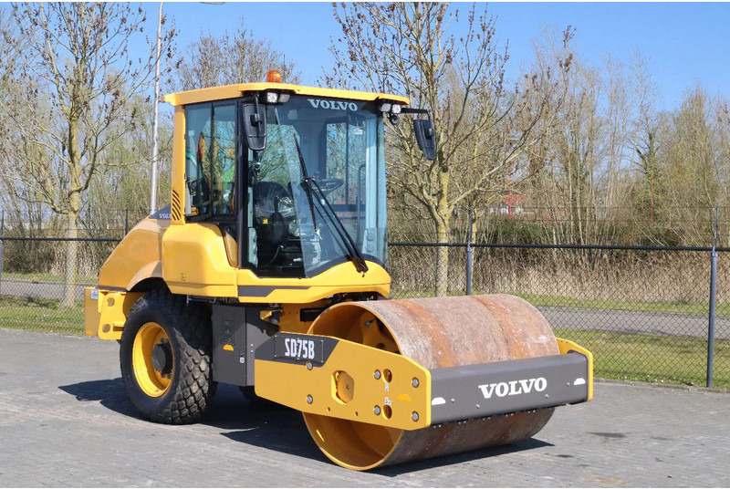 Volvo SD75B | SD 75 B | NEW / UNUSED | 1 YEAR WARRANTY - Válec: obrázek 5 Volvo SD75B | SD 75 B | NEW / UNUSED | 1 YEAR WARRANTY - Válec: obrázek 5