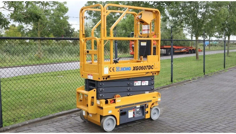 XCMG XG0607DC | 5.9 M | NEW & UNUSED | 2 UNITS AVAILABLE | GS-1432 - Nůžková plošina: obrázek 3 XCMG XG0607DC | 5.9 M | NEW & UNUSED | 2 UNITS AVAILABLE | GS-1432 - Nůžková plošina: obrázek 3