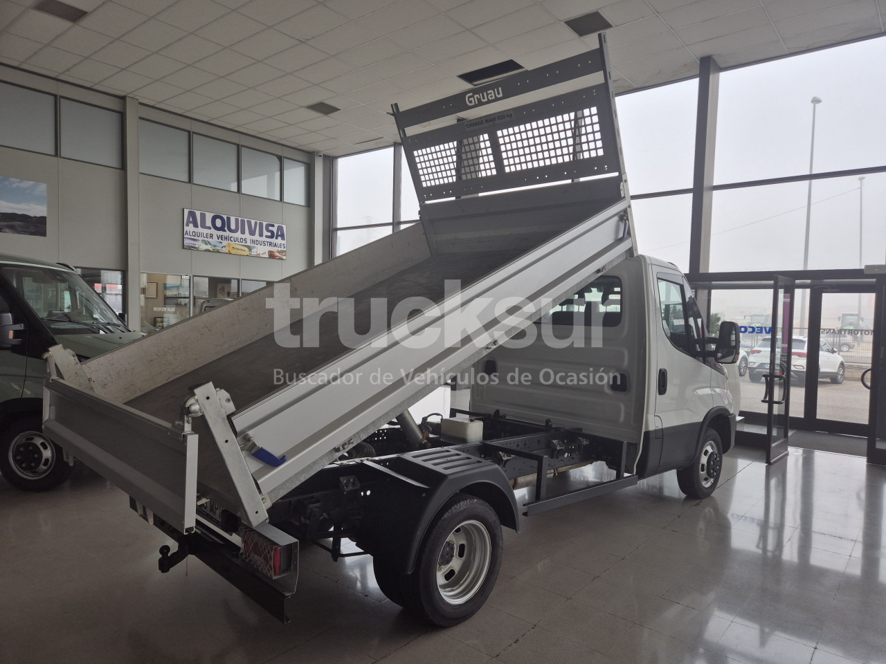 IVECO DAILY 35C14H - Dodávka sklápěč: obrázek 4 IVECO DAILY 35C14H - Dodávka sklápěč: obrázek 4