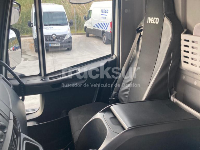 Skříňový nákladní auto IVECO EUROCARGO 140E25: obrázek 14 Skříňový nákladní auto IVECO EUROCARGO 140E25: obrázek 14