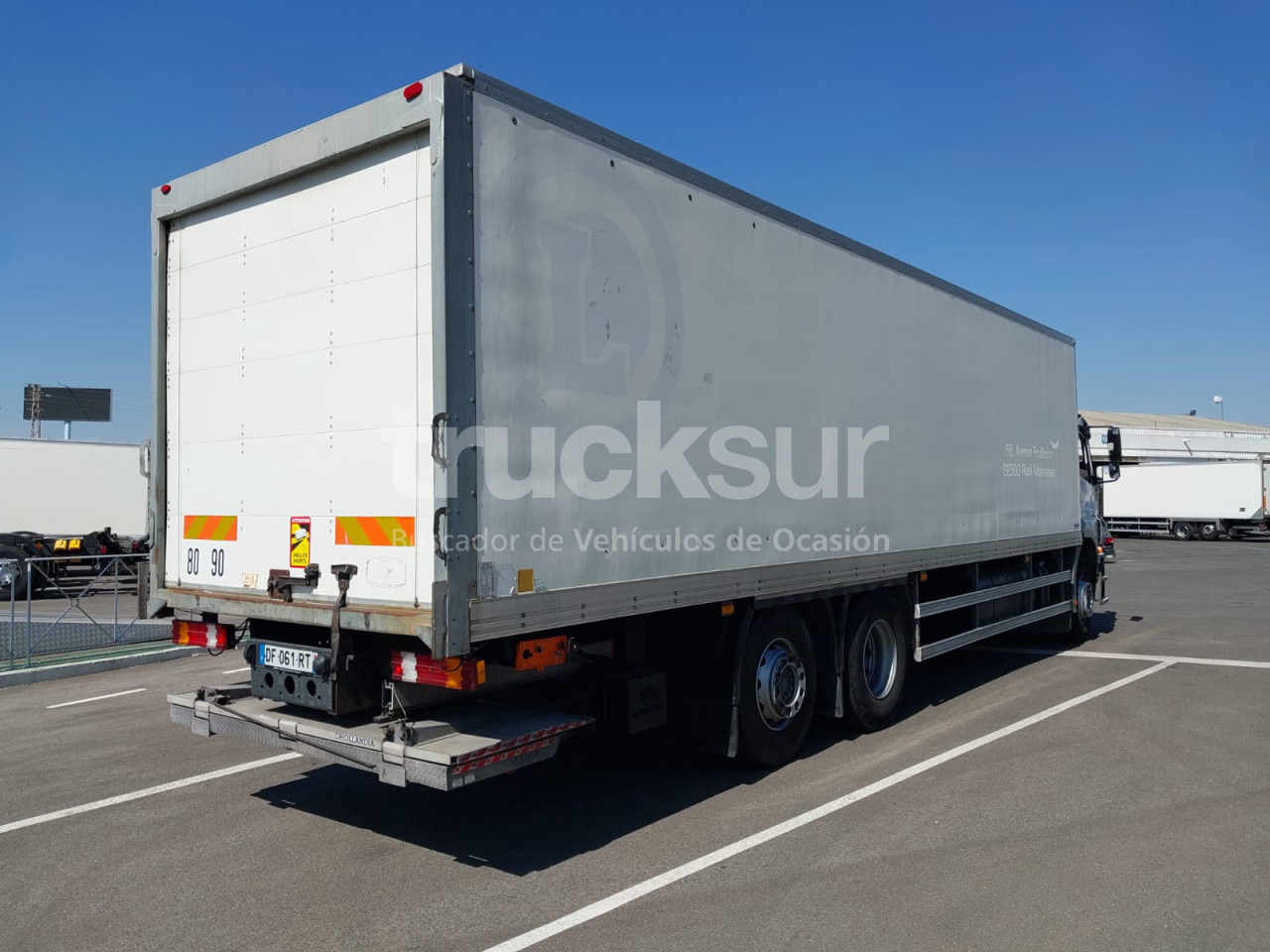 MERCEDES AXOR 2529 ejes 6x2*4 - Skříňový nákladní auto: obrázek 4 MERCEDES AXOR 2529 ejes 6x2*4 - Skříňový nákladní auto: obrázek 4