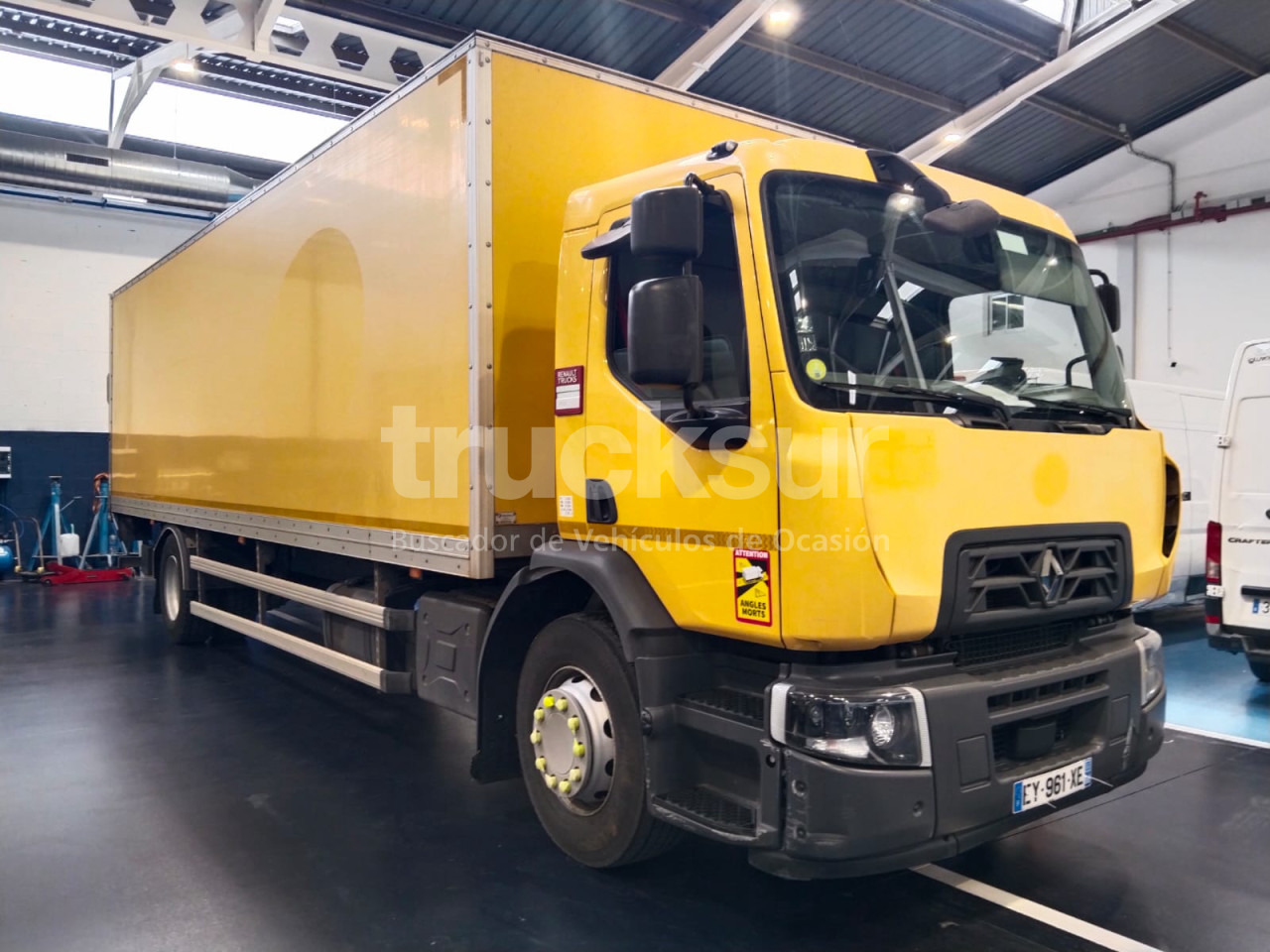 RENAULT D280.18 - Skříňový nákladní auto: obrázek 1 RENAULT D280.18 - Skříňový nákladní auto: obrázek 1
