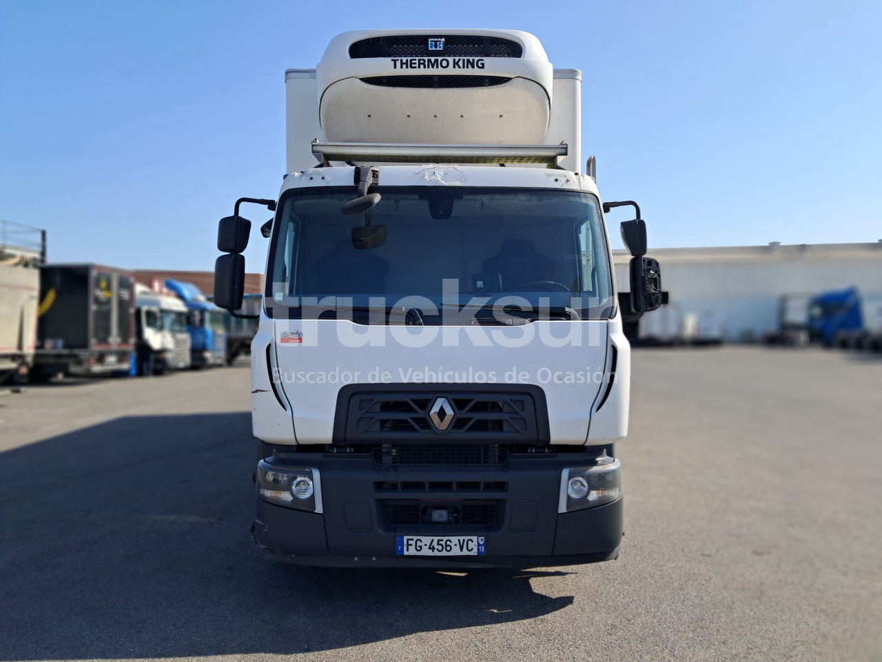 RENAULT D320.18 - Chladírenský nákladní automobil: obrázek 5 RENAULT D320.18 - Chladírenský nákladní automobil: obrázek 5