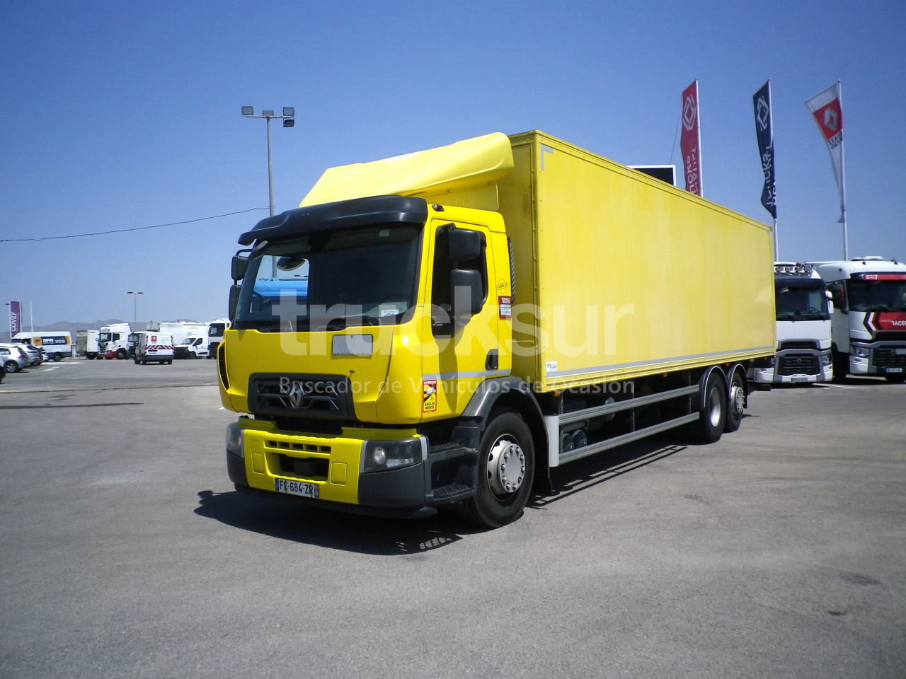 RENAULT D380.26 6X2*4 ejes 6x2*4 - Skříňový nákladní auto: obrázek 1 RENAULT D380.26 6X2*4 ejes 6x2*4 - Skříňový nákladní auto: obrázek 1