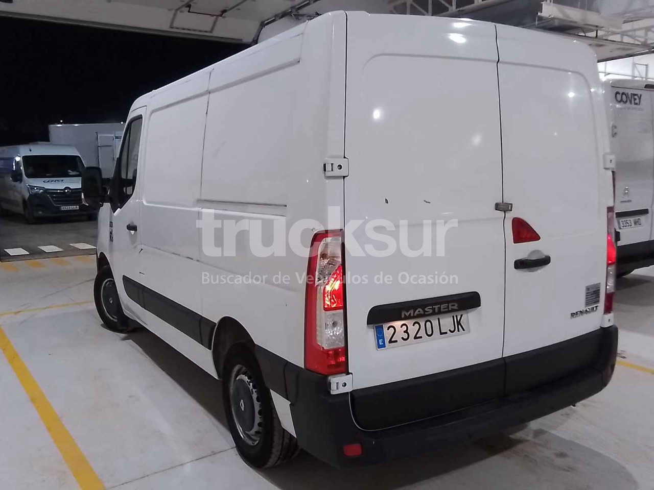 RENAULT MASTER 125.35 - Dodávka skřín: obrázek 3 RENAULT MASTER 125.35 - Dodávka skřín: obrázek 3