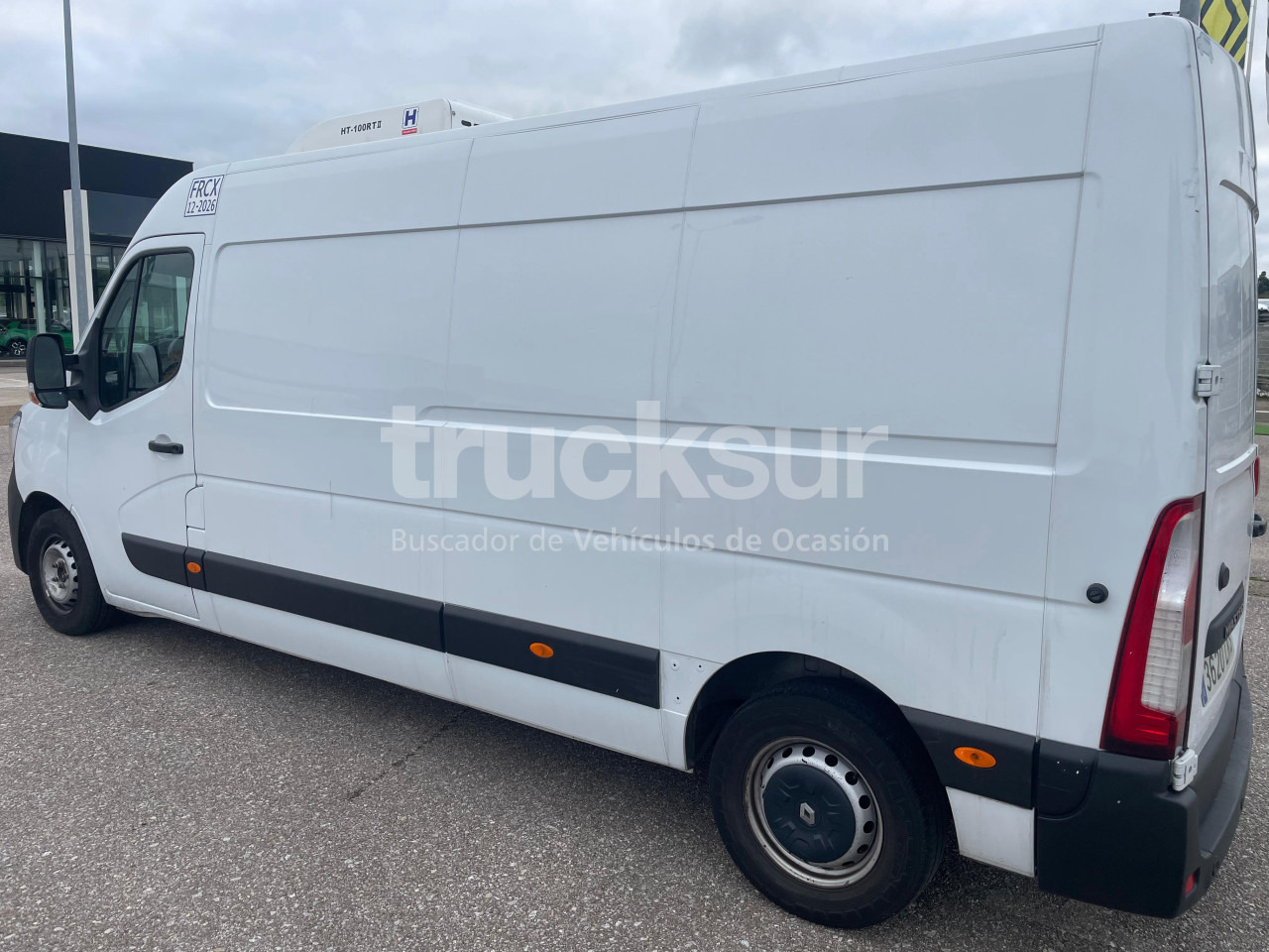 RENAULT MASTER 130.35 FRC-X - Dodávka skřín: obrázek 4 RENAULT MASTER 130.35 FRC-X - Dodávka skřín: obrázek 4