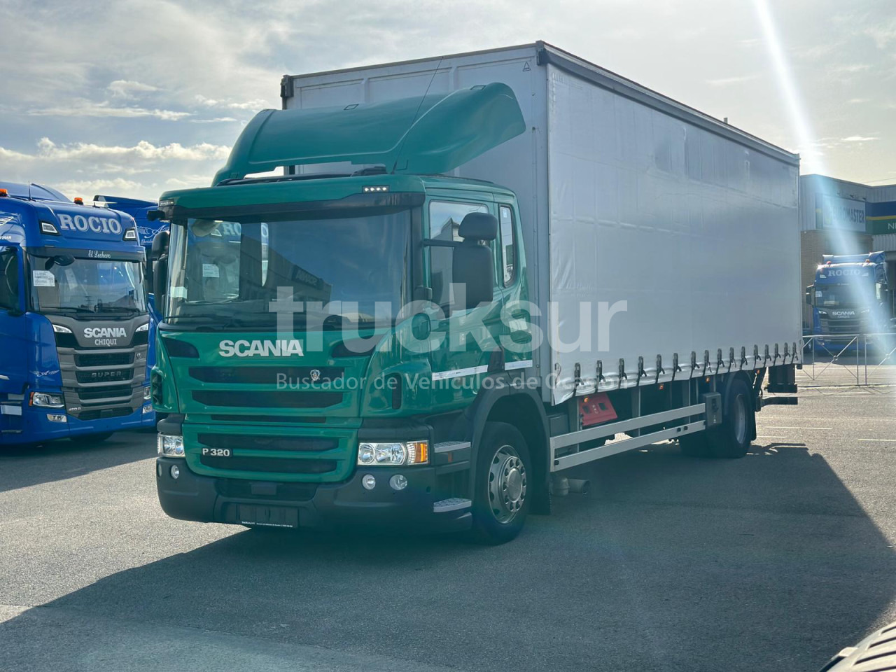 SCANIA P320 - Plachtový nákladní auto: obrázek 2 SCANIA P320 - Plachtový nákladní auto: obrázek 2