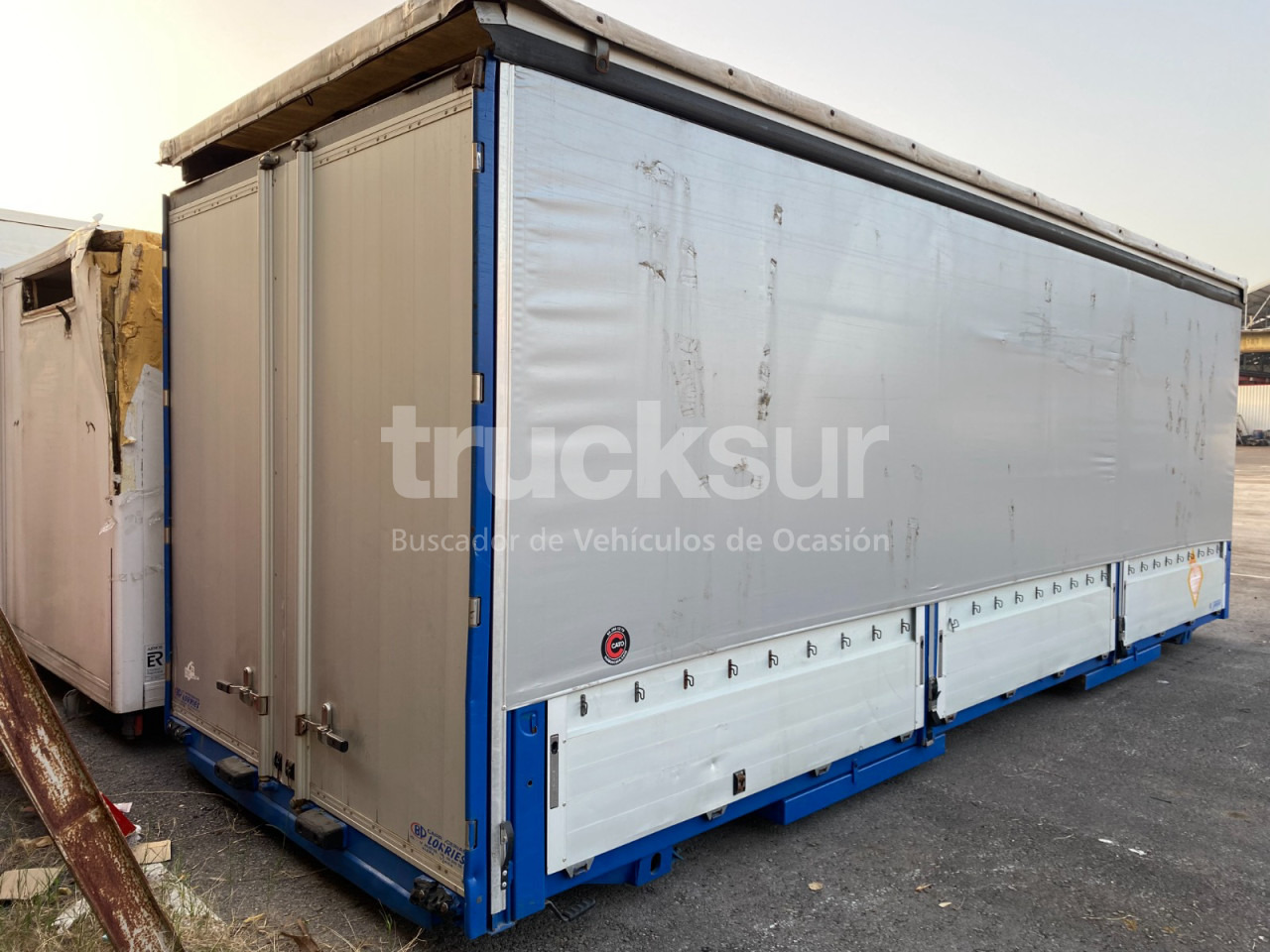 SCANIA SEMITAULINER AUTOPORTANTE - Plachtová nástavba: obrázek 2 SCANIA SEMITAULINER AUTOPORTANTE - Plachtová nástavba: obrázek 2