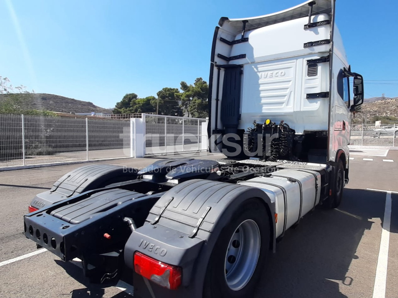 IVECO S-WAY AS440S51T/P - Tahač: obrázek 4 IVECO S-WAY AS440S51T/P - Tahač: obrázek 4